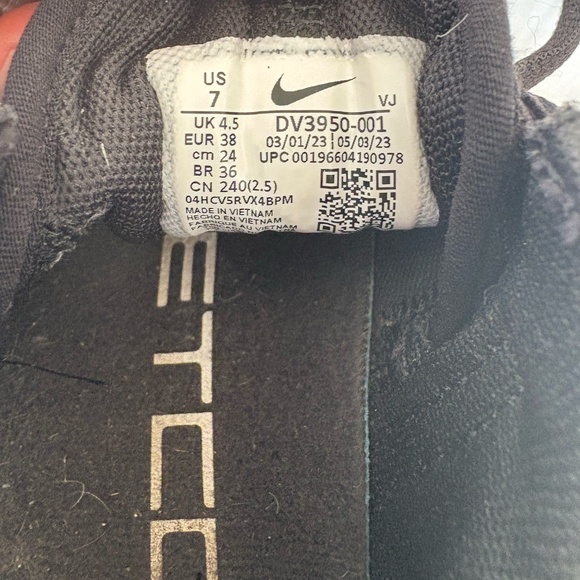 Nike | Metcon Training Sneakers | W7 - Picture 7 of 7